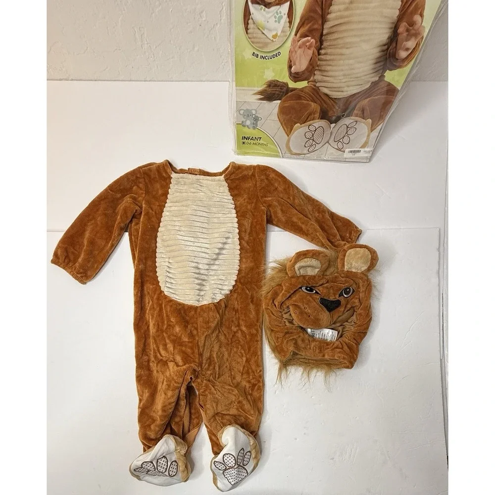 Spirit Halloween Lion Cub Halloween Costume No Bib Baby 0-6mo. Furry Fuzzy